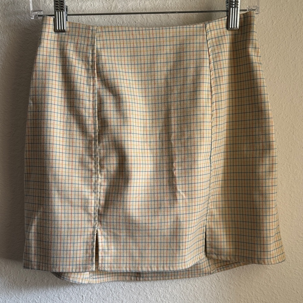 Urban Outfitters Checkered Mini Skirt in Cream and Blue